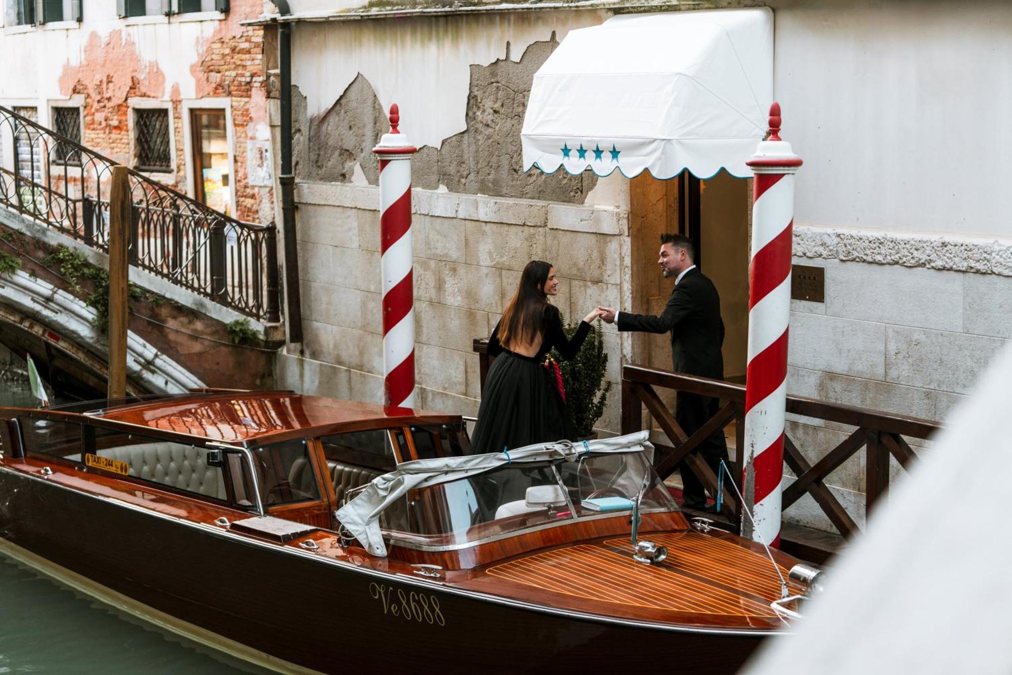 Hotel Al Ponte Dei Sospiri Veneţia Exterior foto